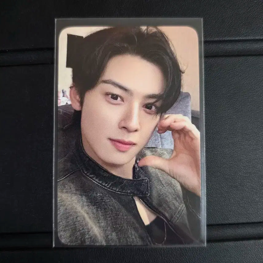 아스트로 차은우 포카 양도합니다!
