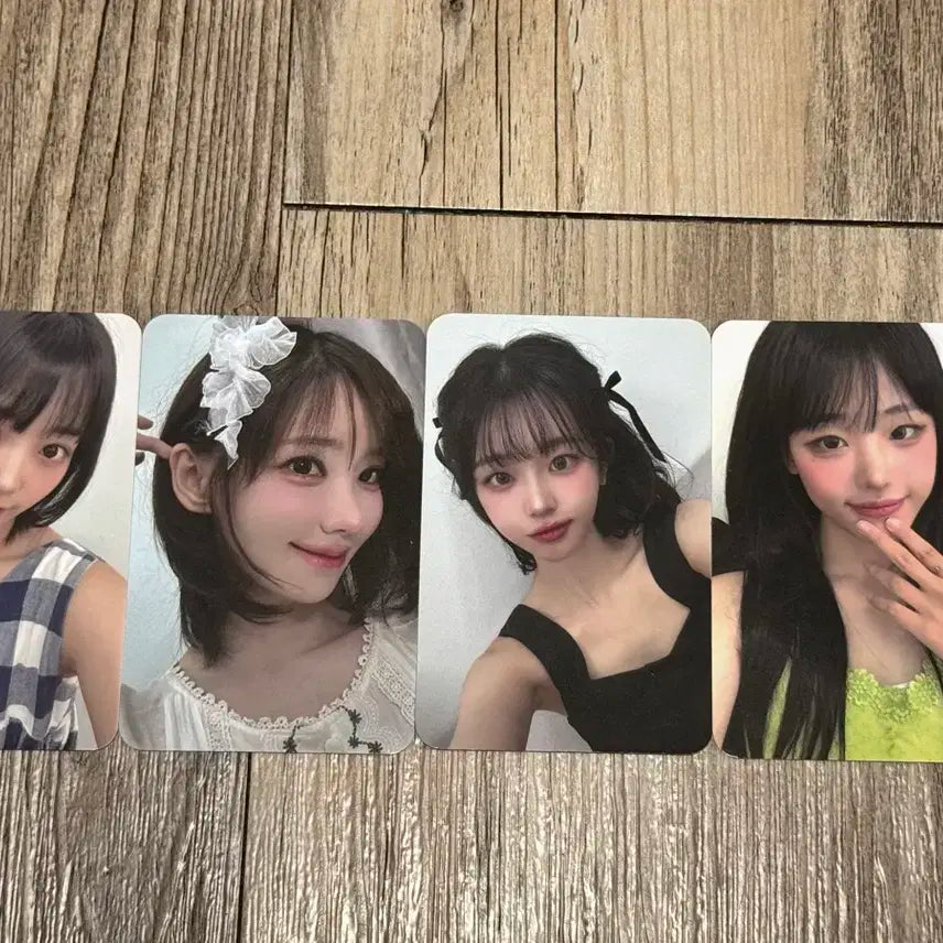 (가격인하)QWER 포카바인더 키링