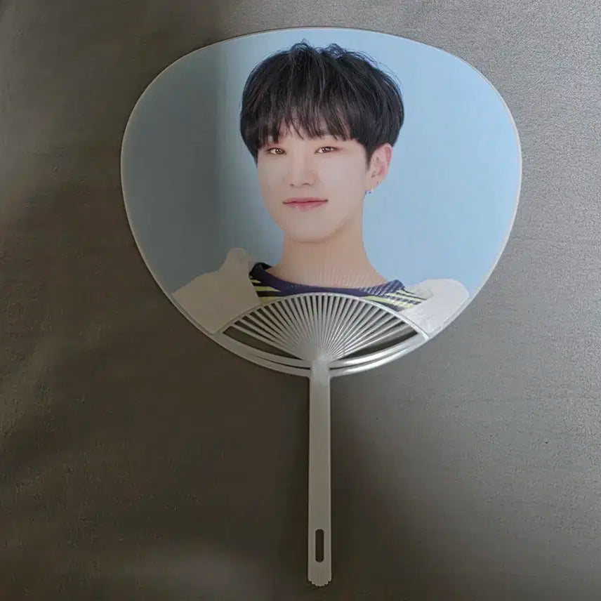 세븐틴 호시 일본 하루 미니우치와 미니이미지피켓