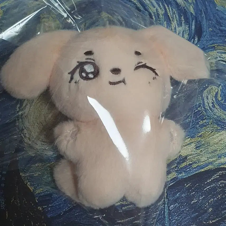 르세라핌 허윤진 비공굿 강아지인형