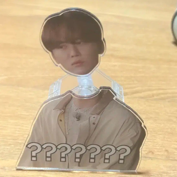 세븐틴 승관 머리 움직이는 피규어 굿즈