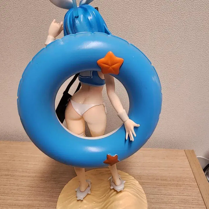 불루아카이브 아로나 수영복 피규어