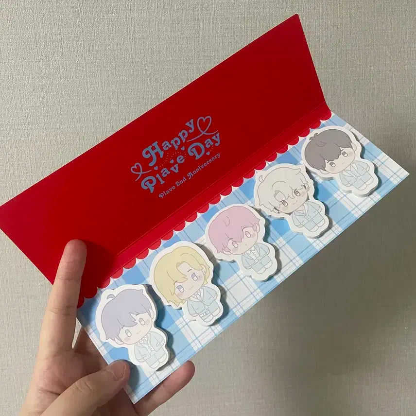 플레이브 스티키 노트 2주년 팝업 MD