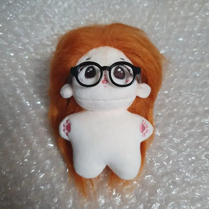 르세라핌 허윤진 사람형 인형