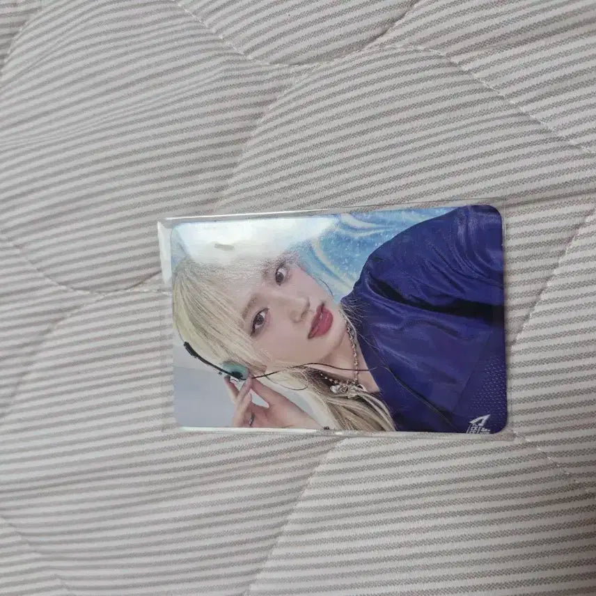 아이브 리즈포카 판매합니다