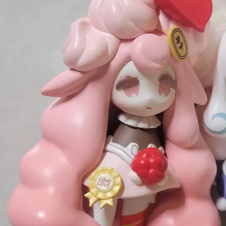 메멜로 memelo  스위트 킹덤 피규어