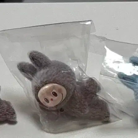 라부부 피규어 플로키 재질