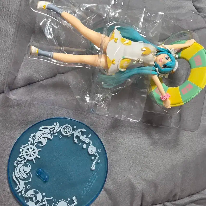 타이토 보컬로이드 하츠네 미쿠 여름 튜브 피규어 상자o 고전