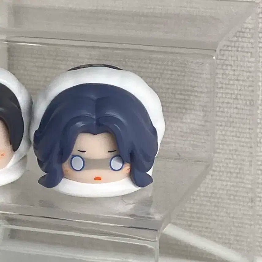 천관사복 영문 피규어