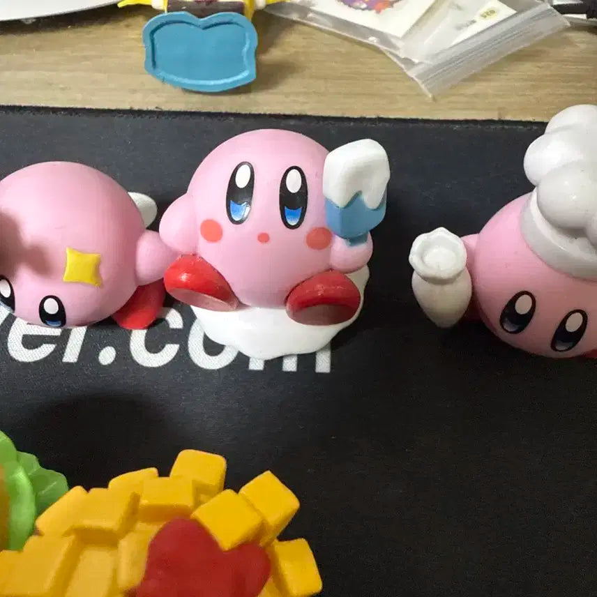 커비 피규어들 입니다 빠르게 급처