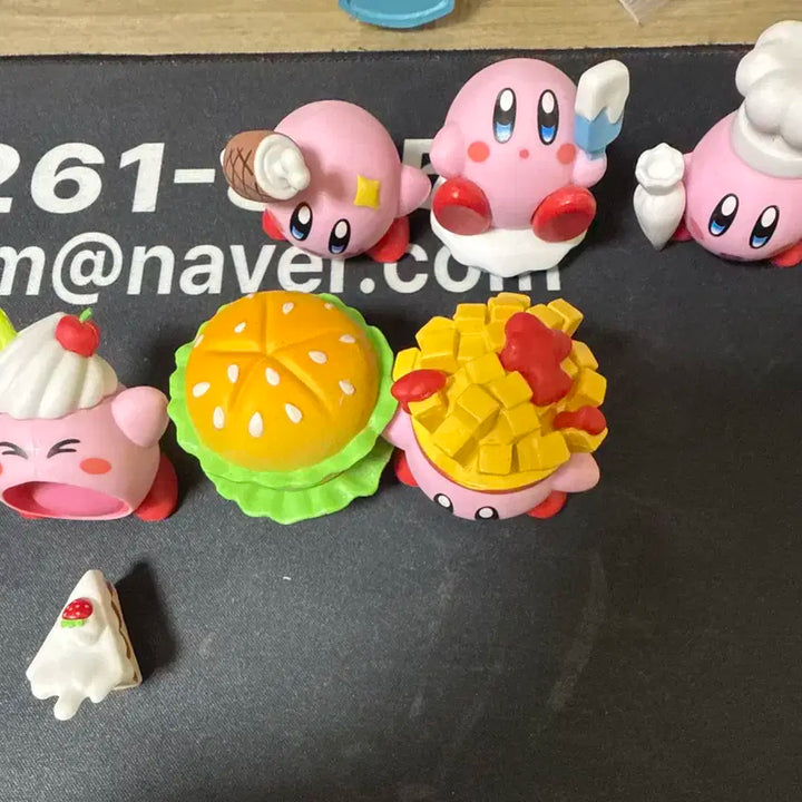 커비 피규어들 입니다 빠르게 급처