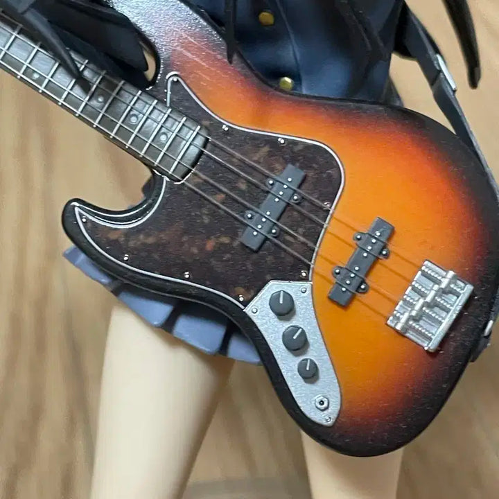 아키야마 미오 알터 피규어