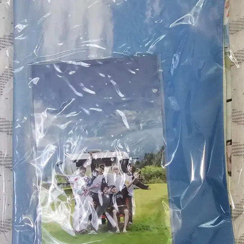 방탄소년단 인더숲 패브릭 포스터, 아크릴 프레임, 포스트카드북