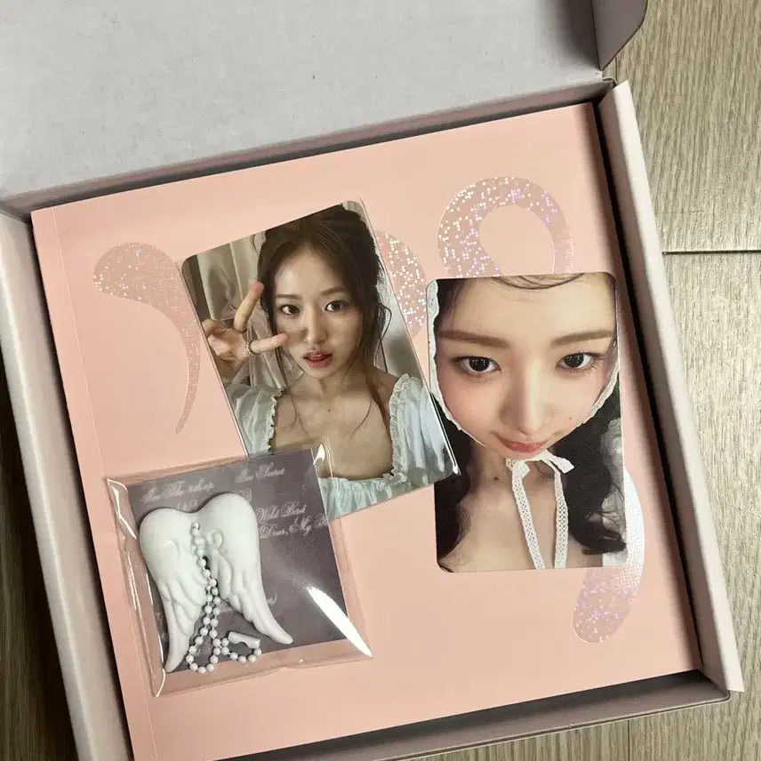 아이브 시크릿 러브드 아이브 한정반 레이 포카/럭드 유진 포카 (앨포)