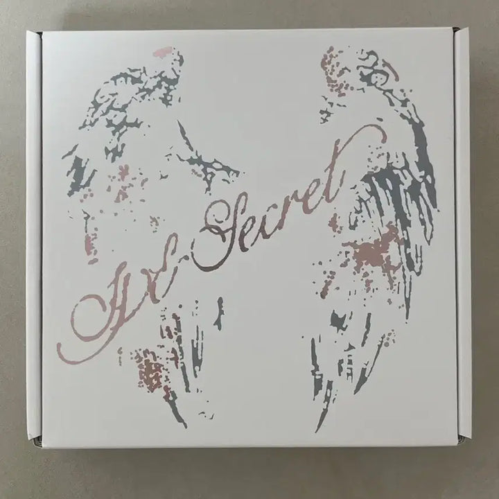 아이브 시크릿 러브드 아이브 한정반 레이 포카/럭드 유진 포카 (앨포)