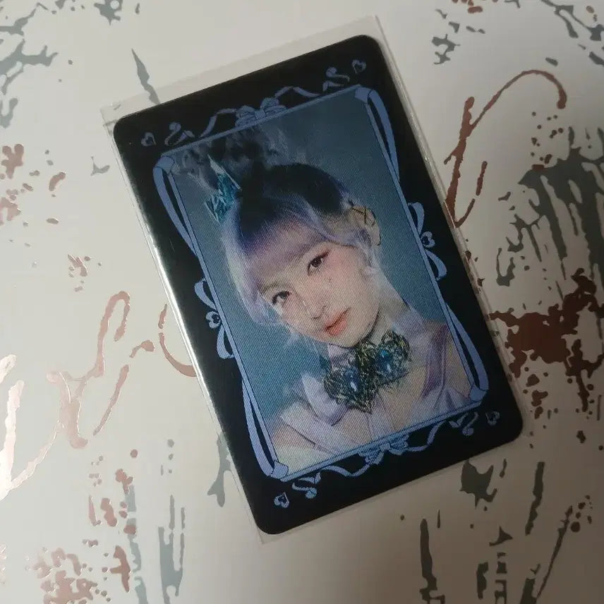 아이브 리즈 랜티큘러 포카