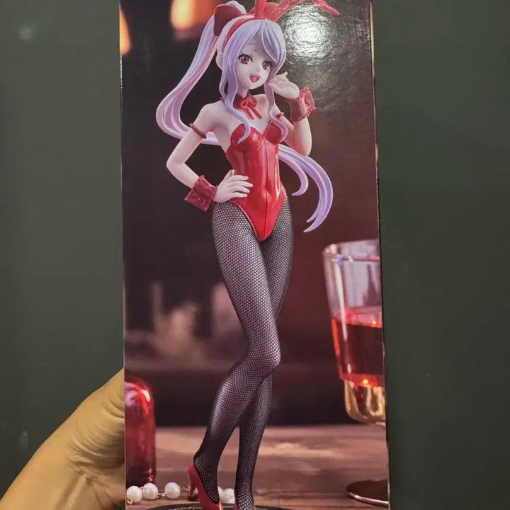 오버로드 샤르티아 바니걸 피규어 미개봉 새 상품 팝니다