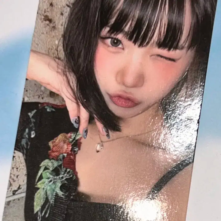 르세라핌 안티프래자일 김채원 포카