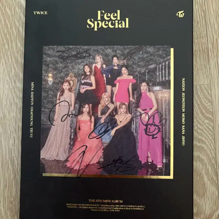 트와이스 Feel Special 친필사인 앨범 비매 품