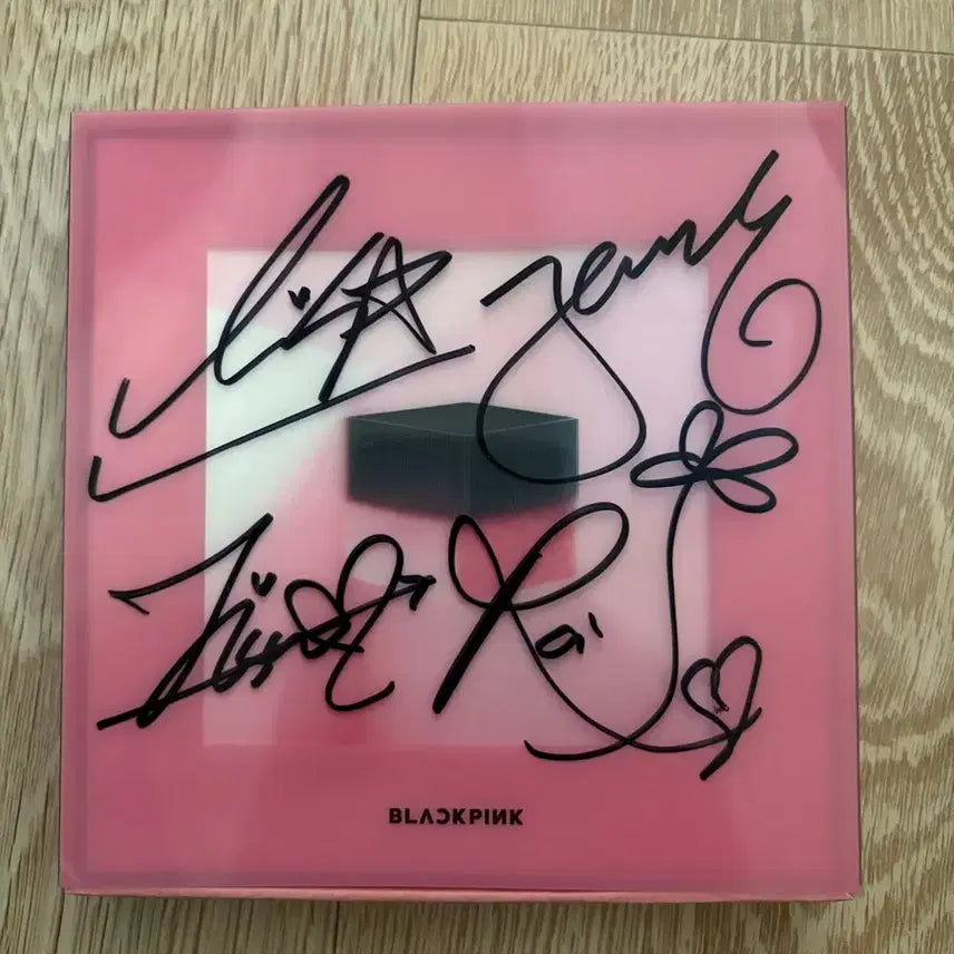 블랙핑크 앨범 친필 싸인CD 비매 품