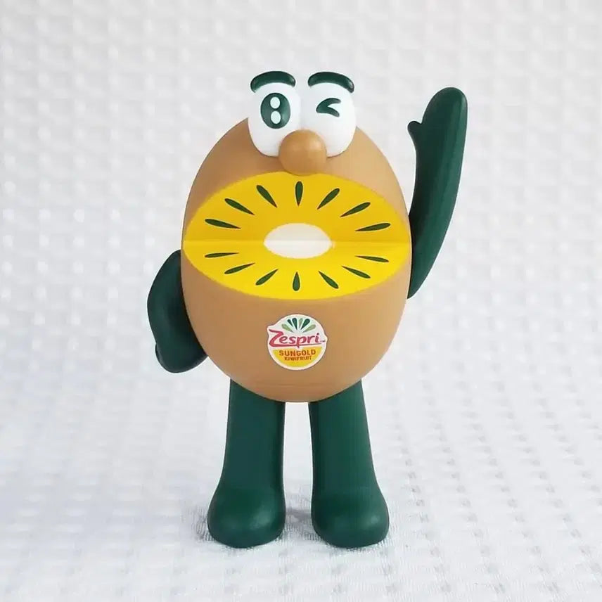 일본 제스프리 한정 키위 피규어 2025 골드