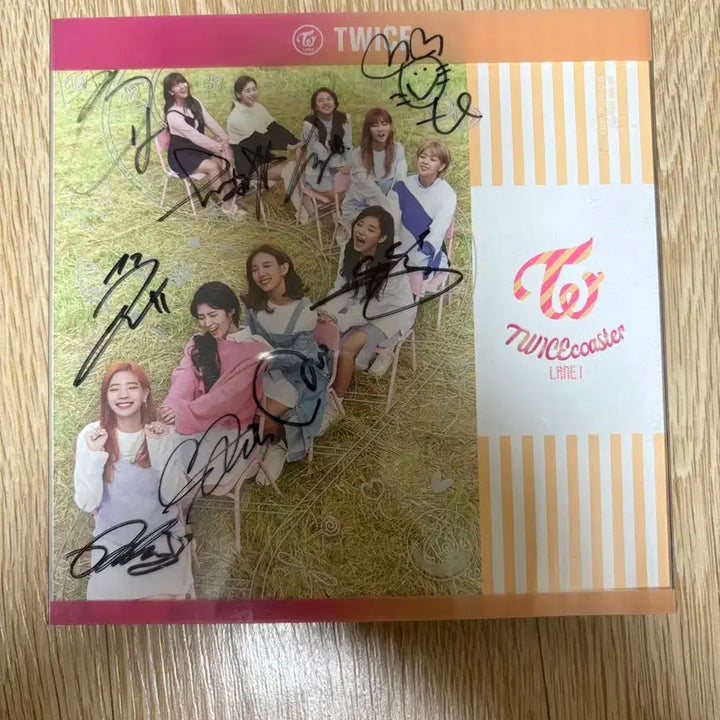 트와이스 TWICE TT 친필 사인 앨범 CD 비매 품