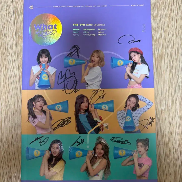 트와이스 What is Love? 친필 싸인 앨범 CD 비매 품