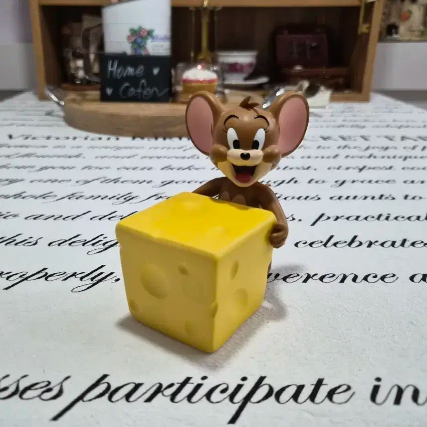 제리 치즈 피규어