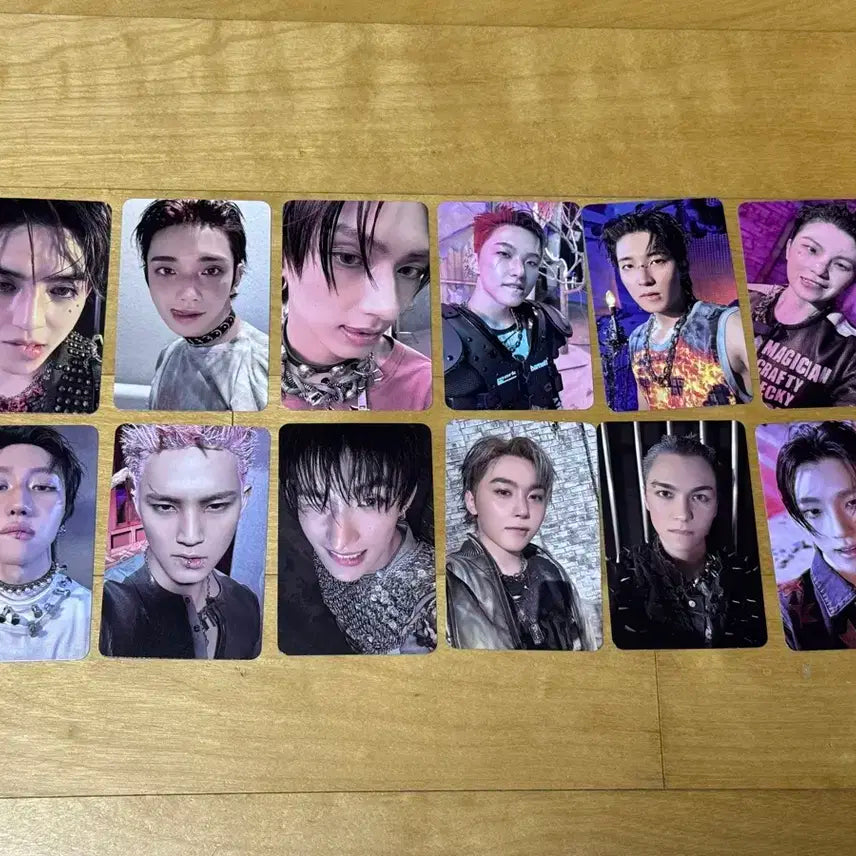 세븐틴 썬더 마에스트로 사녹 포카, 팔찌, 띠부씰 일괄 양도