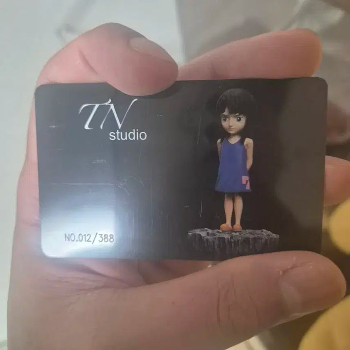 로빈 레진 피규어 팔아요