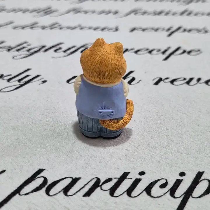 홀마크 고양이 하트 미니어쳐 피규어