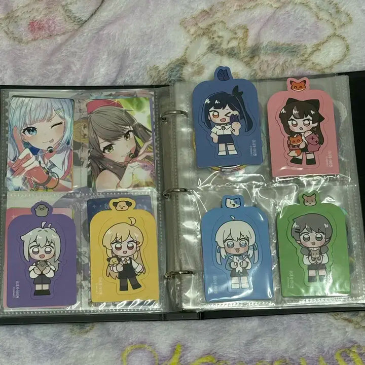 이세계아이돌 이세돌 이세팝 바인더 포카, 북마크, 뱃지, 스티커