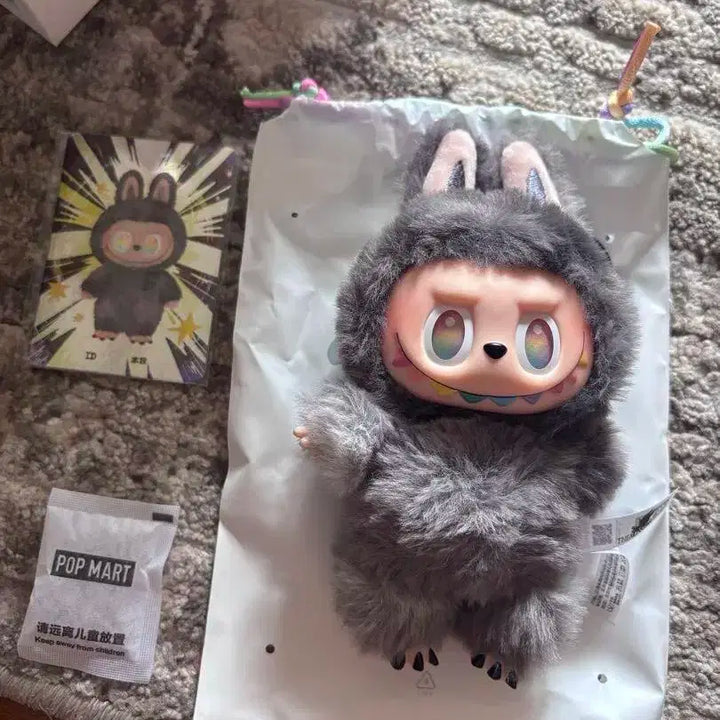 팝마트 Labubu 라부부 플러피 인형 그레이