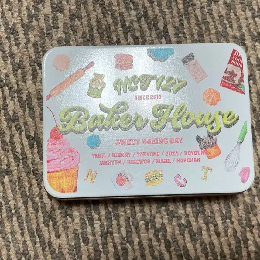 NCT 127 Baker House 틴케이스