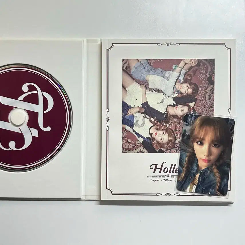 태티서 할라 holler 앨범 + 태연 포카