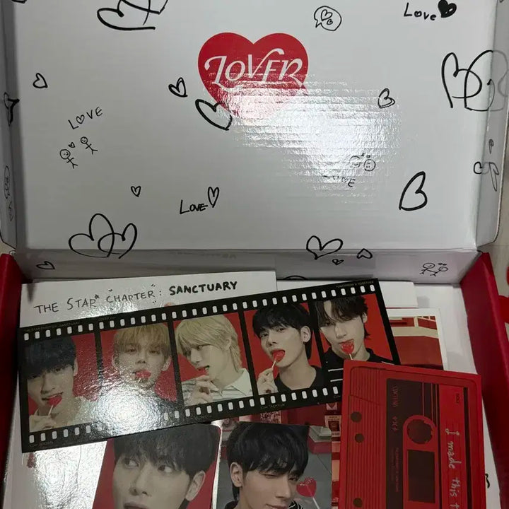 투모로우바이투게더 TXT 생츄어리 앨범 박스