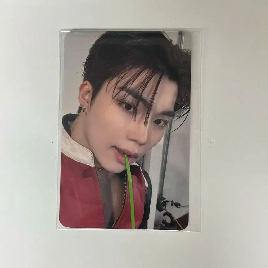 제베원 엠넷플러스 특전 빨대 포카 박건욱