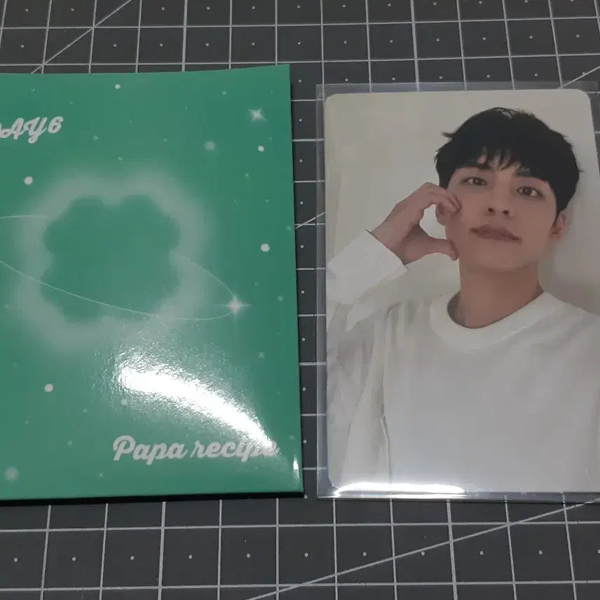 DAY6 원필 포카 (2장)