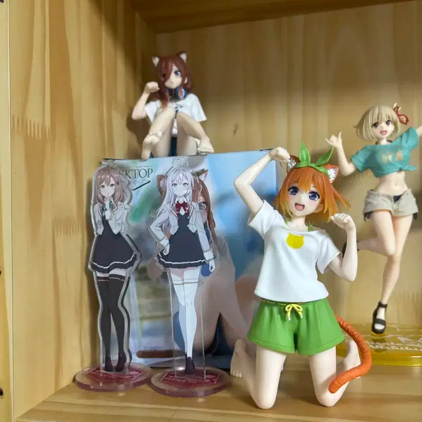 미쿠 요츠바 데스크탑 피규어