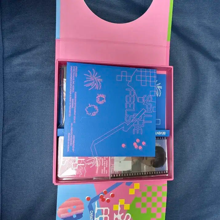 세븐틴 앨범 SPILL THE PEELS 민규