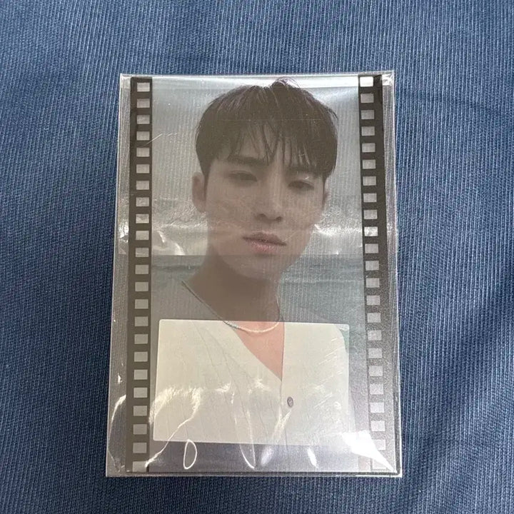 세븐틴 앨범 SPILL THE PEELS 민규