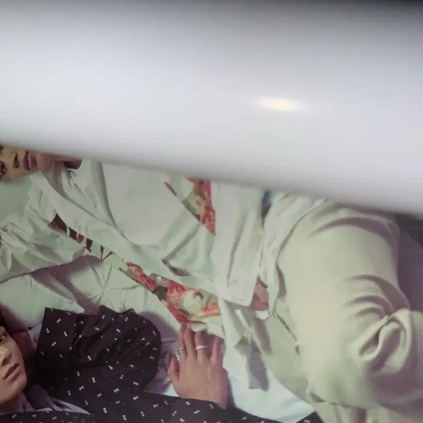 방탄소년단 wings 태형포카 포스터