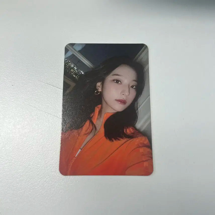 프로미스나인 미드나잇게스트 이새롬 쥬얼 포카