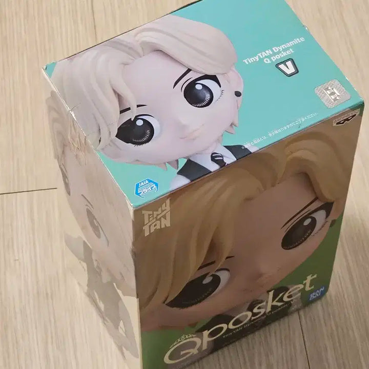 방탄소년단 bts 큐포스켓 뷔 피규어