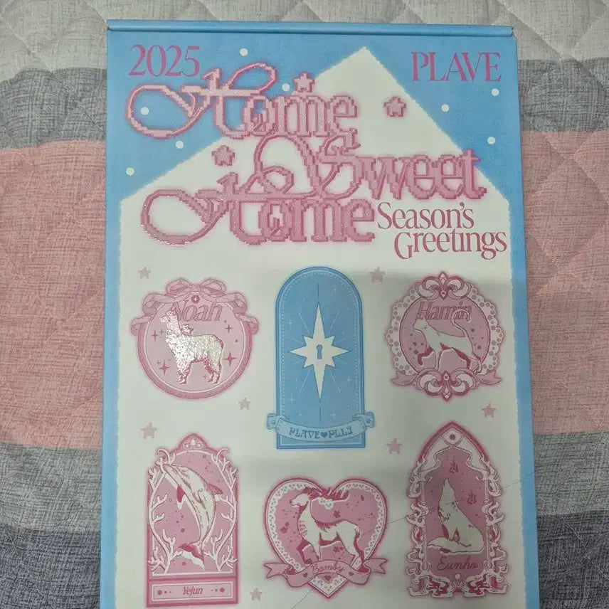 플레이브 2025 시즌그리팅