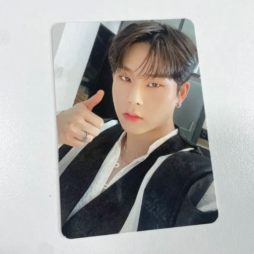 몬스타엑스 주헌 SHAPE OF LOVE 키트 앨범 포토카드 포카