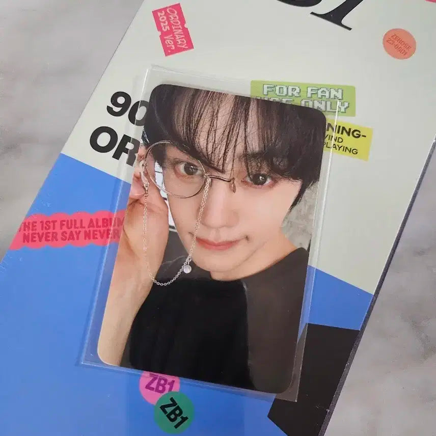 제베원 1집 위드뮤 모노클 김규빈