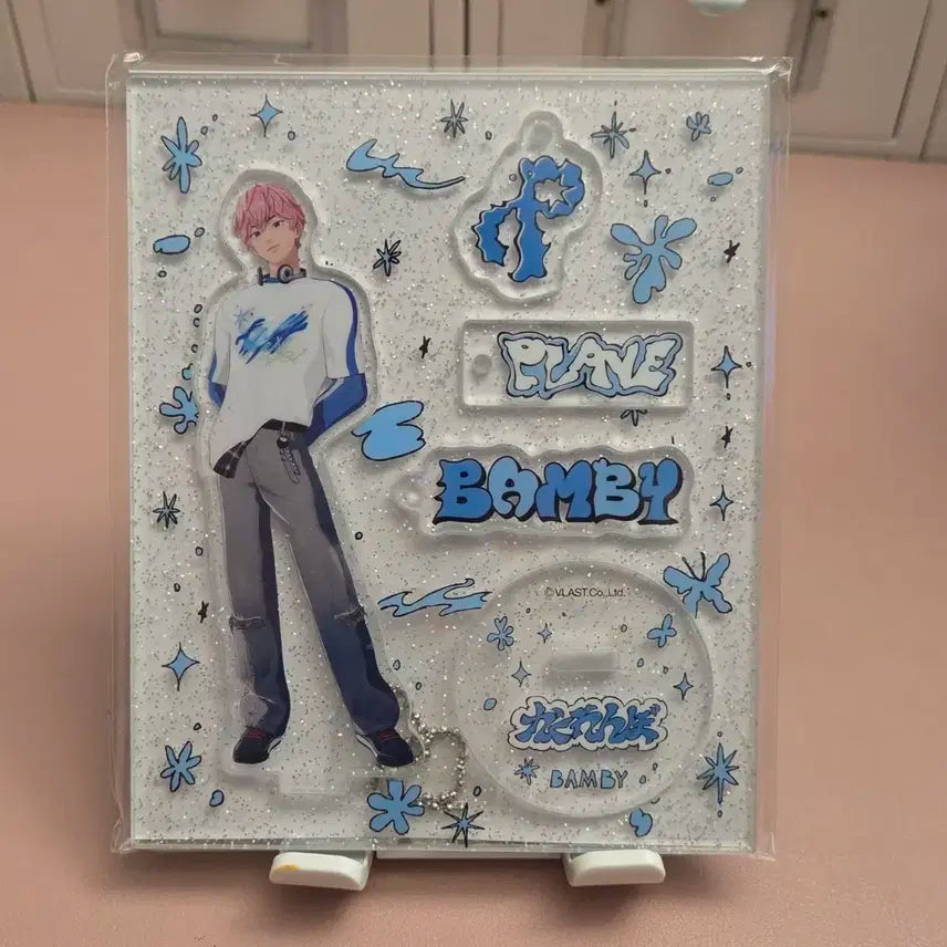 플레이브 카쿠렌보 아크릴스탠드 밤비 (미개봉)