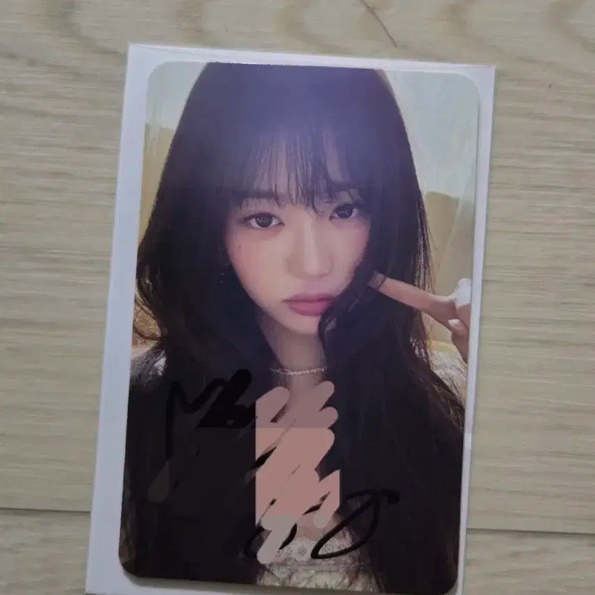 장원영 시크릿 미공포 싸인 포카 양도합니다.