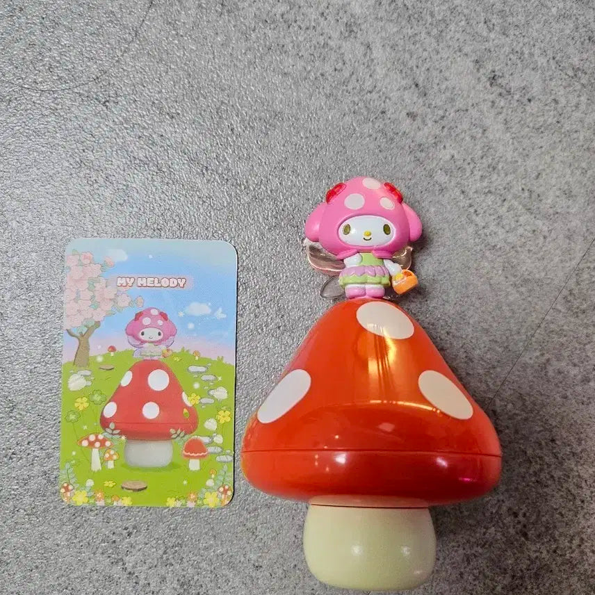 마이멜로디 버섯 피규어